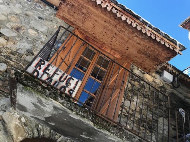 Refugi D' Alos Alos d'Isil Bagian luar foto