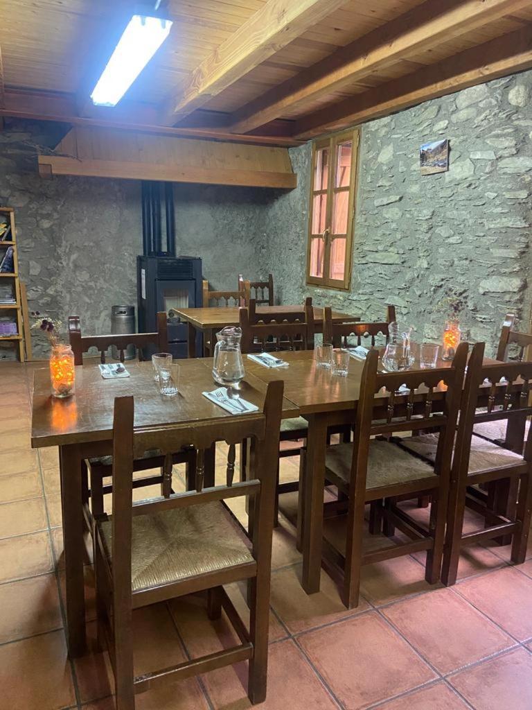 Refugi D' Alos Alos d'Isil Bagian luar foto