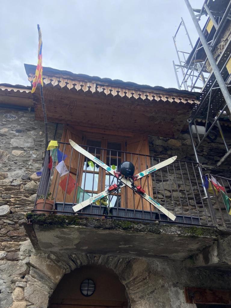 Refugi D' Alos Alos d'Isil Bagian luar foto